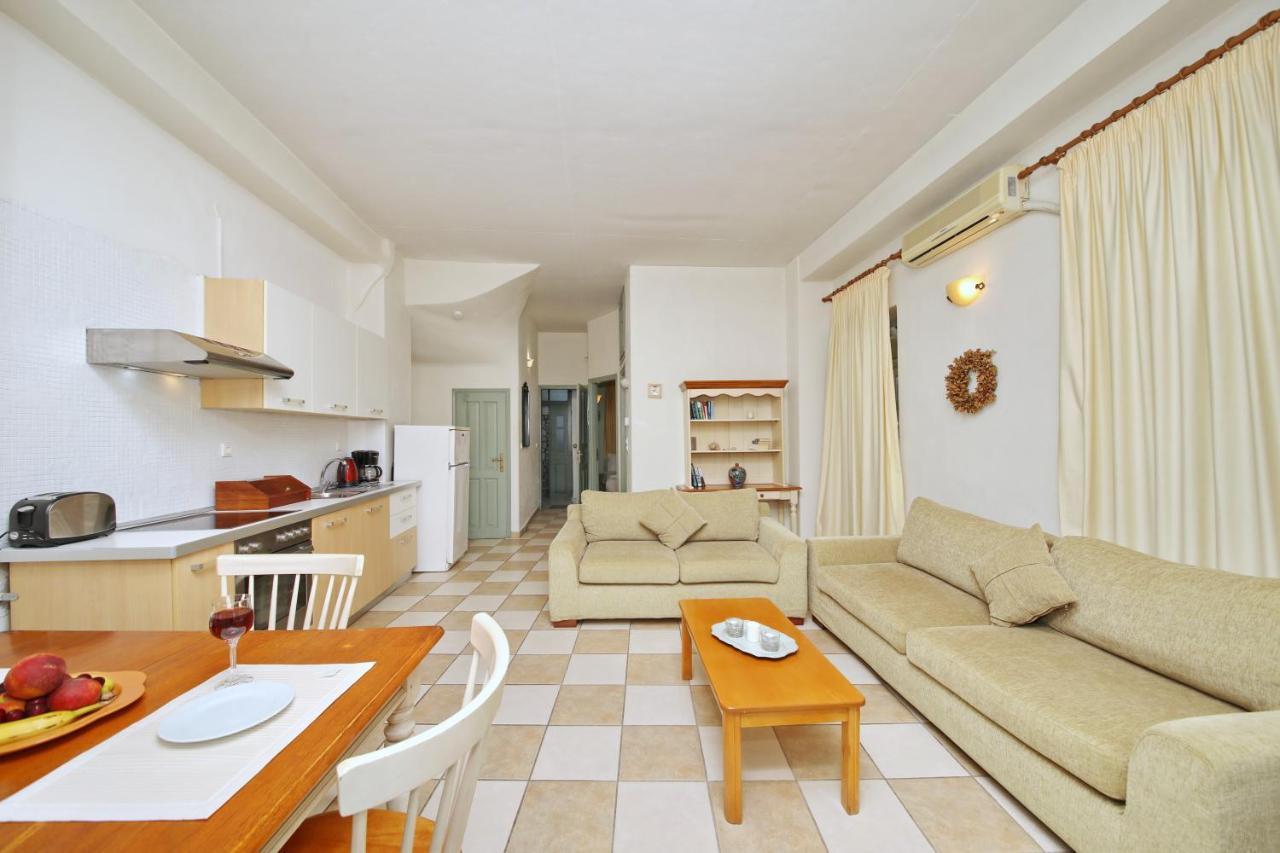Faros Coastal Apartments Szkópelosz Kültér fotó