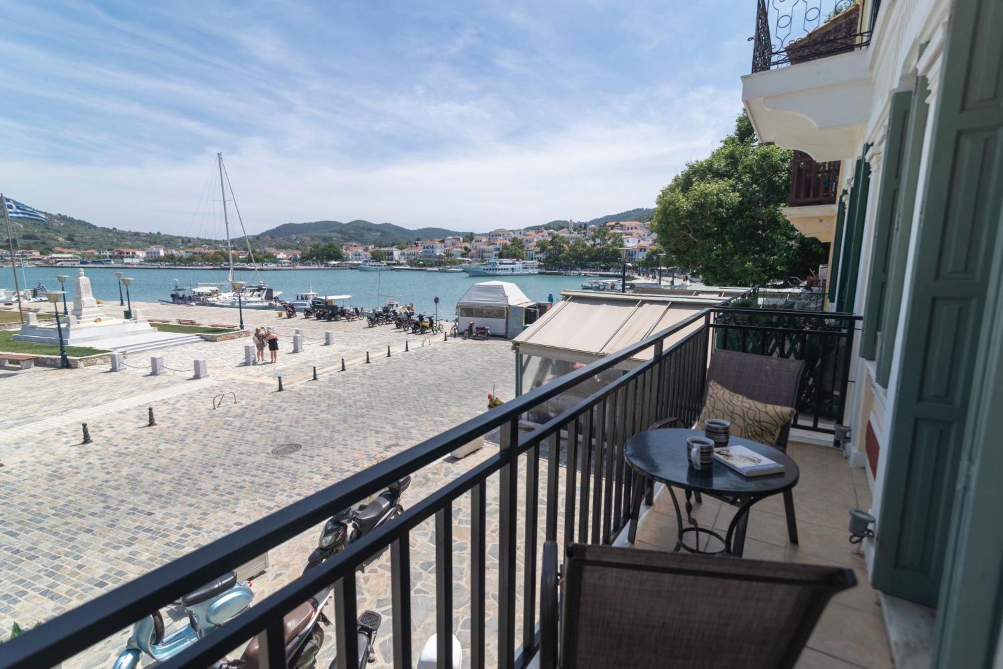 Faros Coastal Apartments Szkópelosz Kültér fotó