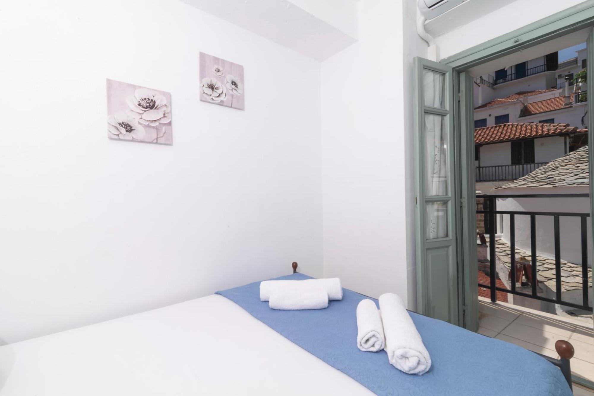 Faros Coastal Apartments Szkópelosz Kültér fotó